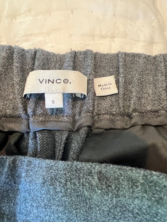 Vince Gray High-Rise Cropped Dress Pants - Picture 3 of 3